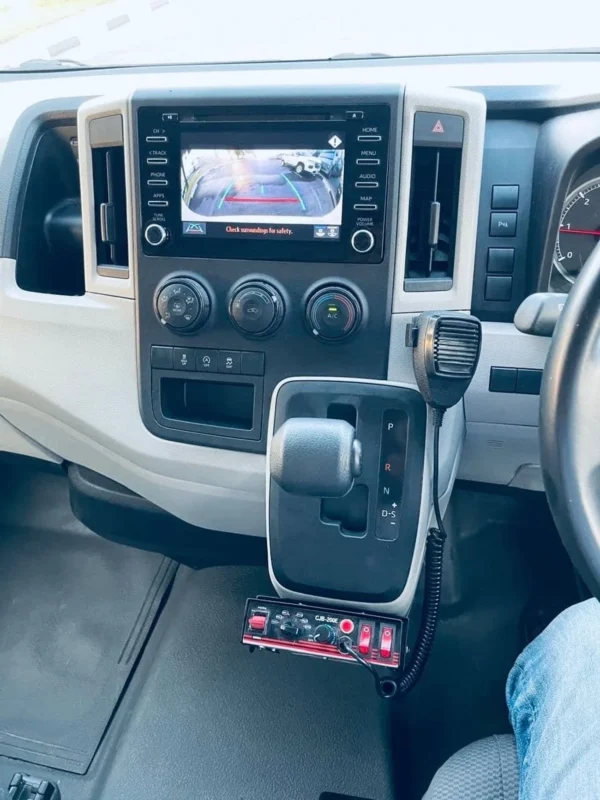 Toyota Hiace 2019 Model Commuter, 2.8L Turbo Diesel Automatic Full Option - Image 12