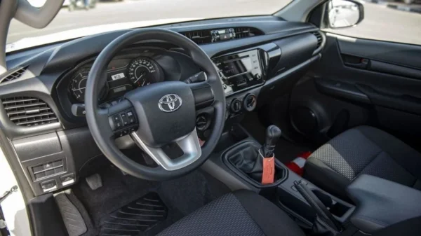 2023 Toyota Hilux 2.4L MED Option P Window Diesel - Image 12