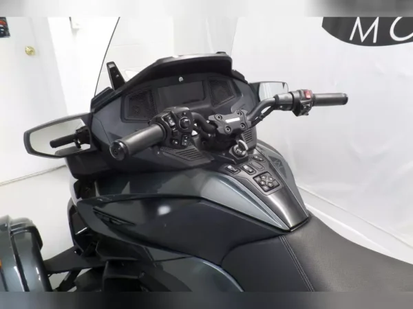 2021 Can-Am Spyder RT Limited Dark - Image 13