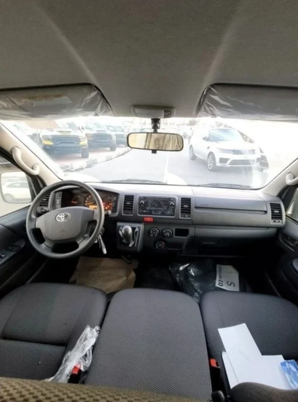 Toyota Hiace HIACE 2.7L MT PETROL OLD SHIP - Image 15