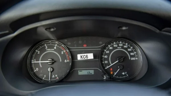 2023 Toyota Hilux 2.4L MED Option P Window Diesel - Image 16
