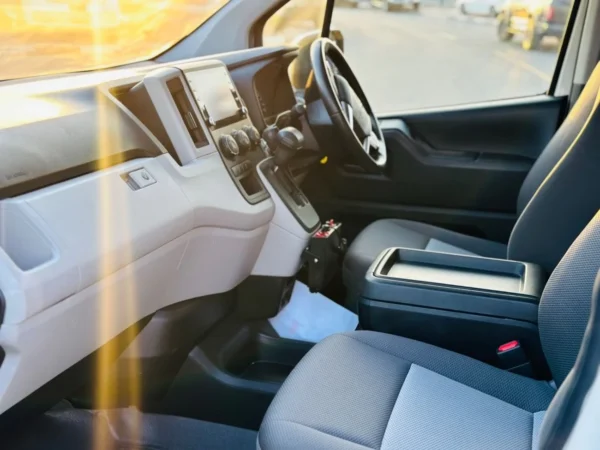 2022 Toyota HIACE Van High Roof (H300), 3dr Van, 2.8L 4cyl Diesel, Automatic, Rear Wheel Drive - Image 18
