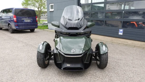 2023 Can-Am Spyder RT LTD Sea-to-Sky - Image 3