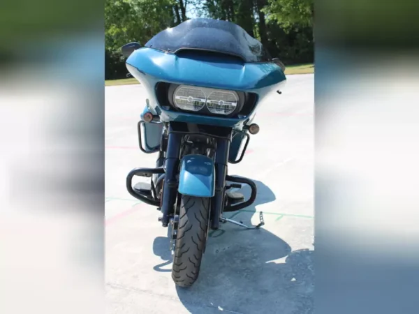 Used 2021 Harley-Davidson Touring Motorcycle - Image 2