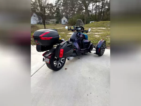 Used 2019 Can-Am Trike Motorcycle - Image 2