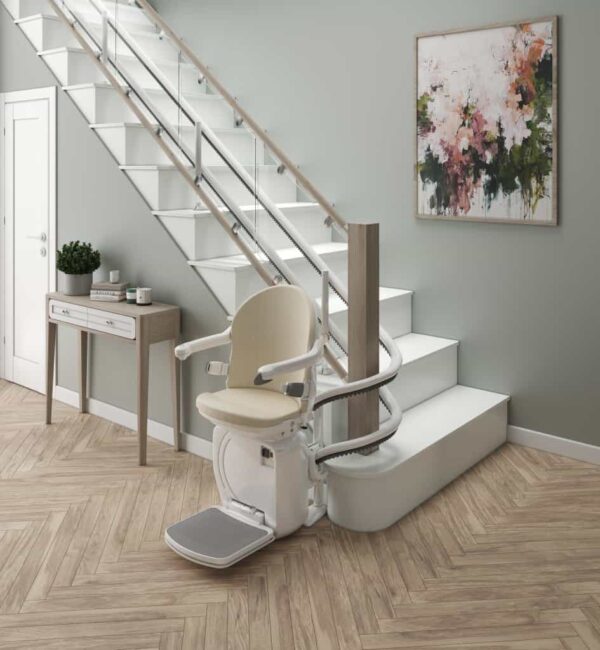 Handicare 4000 Curved Stairlift. - Image 3