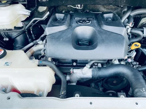 Toyota Hiace 2019 Model Commuter, 2.8L Turbo Diesel Automatic Full Option - Image 23