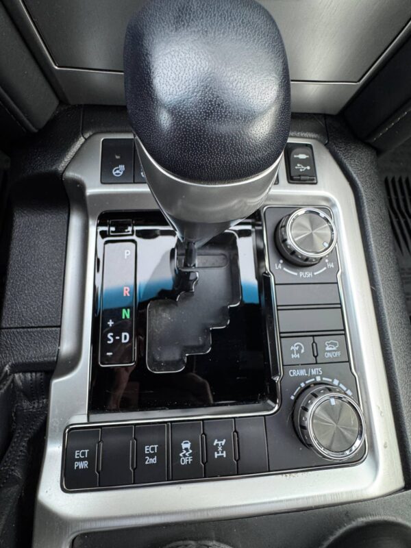 2021 Toyota Land Cruiser Heritage Edition - Image 28