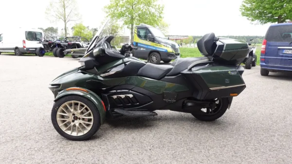 2023 Can-Am Spyder RT LTD Sea-to-Sky - Image 5