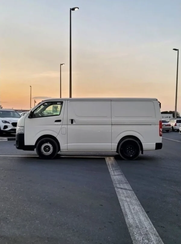 Toyota Hiace Toyota Hiace Cargo 2.7L Petrol 2023 - Image 5