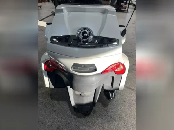 Used 2015 Can-Am Spyder RT Limited 6 Speed semi-Automatic (SE6) - Image 6