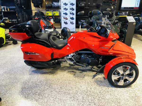 2022 Can-Am Spyder F3 Limited Chrome - Image 6