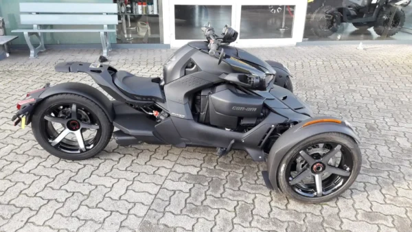 Can-Am Ryker 900 Sport 2023 - Image 8