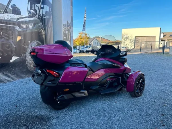 Can-Am Spyder RT Exklusive Edition 2024 - Image 6