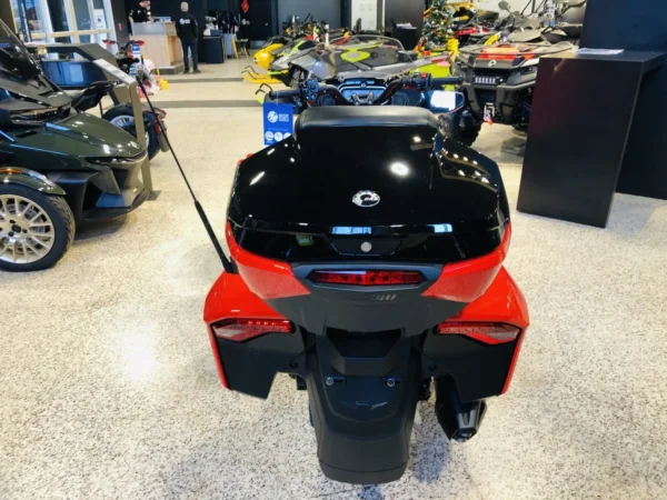 2022 Can-Am Spyder F3 Limited Chrome - Image 7