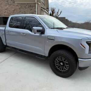 2022 Ford F-150 Lightning Platinum