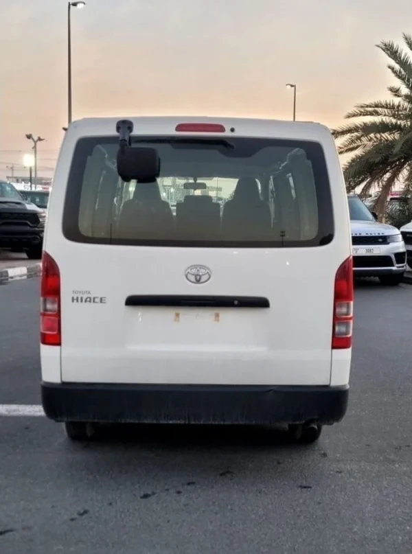 Toyota Hiace Toyota Hiace Cargo 2.7L Petrol 2023 - Image 8