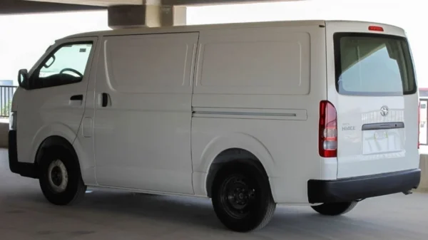 Toyota Hiace HIACE 2.7L MT PETROL OLD SHIP - Image 8