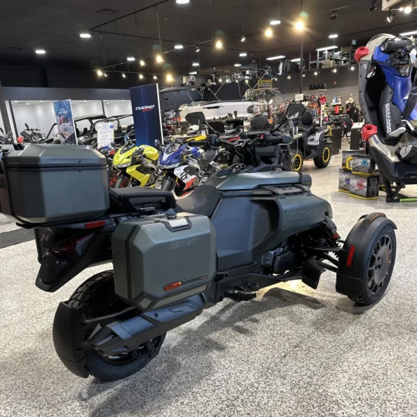 2025 Can-Am Canyon Redrock MOSS GREEN - Image 8