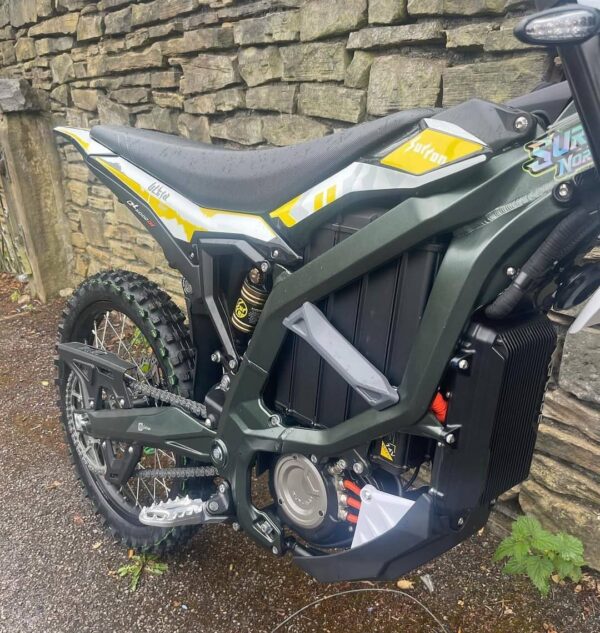 surron ULTRA BEE Bike - Image 3