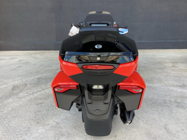 2024 Can-Am Spyder RT Limited - Image 4