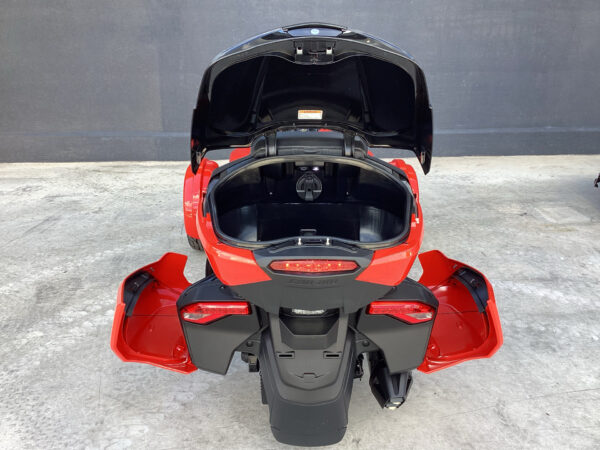 2024 Can-Am Spyder RT Limited - Image 5