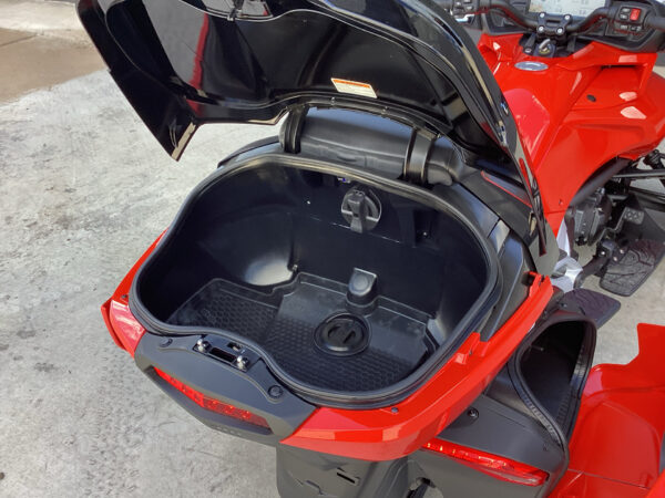 2024 Can-Am Spyder RT Limited - Image 6
