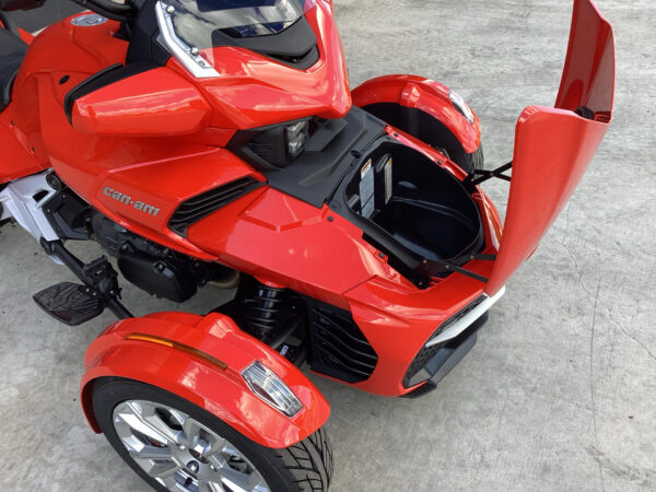 2024 Can-Am Spyder RT Limited - Image 8
