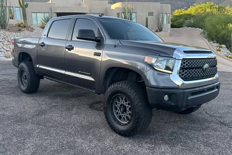2018 Toyota Tundra SR5 CrewMax 4x4